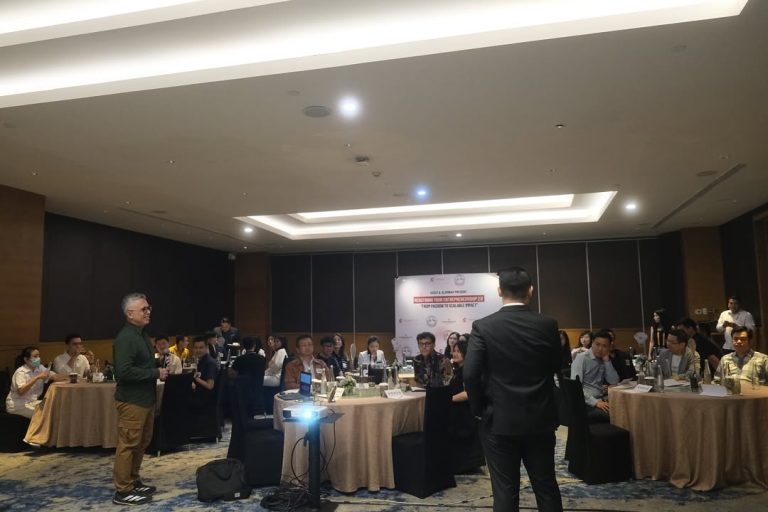 A huge thank you to everyone who joined the Trojan Talk Series with Ari Firmandi, Director at Ernst & Young. Together, we explored bold ideas, broke boundaries, and challenged the traditional paths to success. (1)