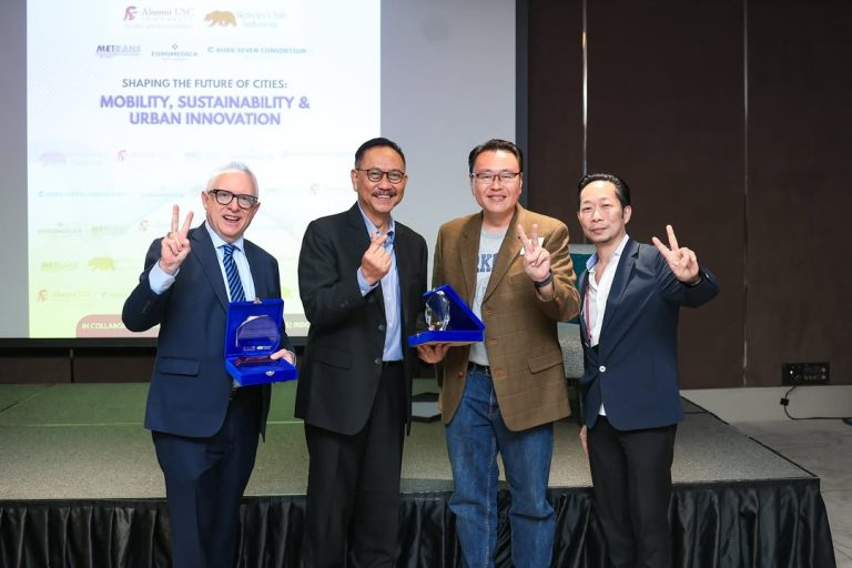 Big thanks to everyone who joined our dialogue on Urban Planning & Mobility with Dr. Marlon Boarnet and Prof. Bambang Susantono. Your presence made it unforgettable! (1)