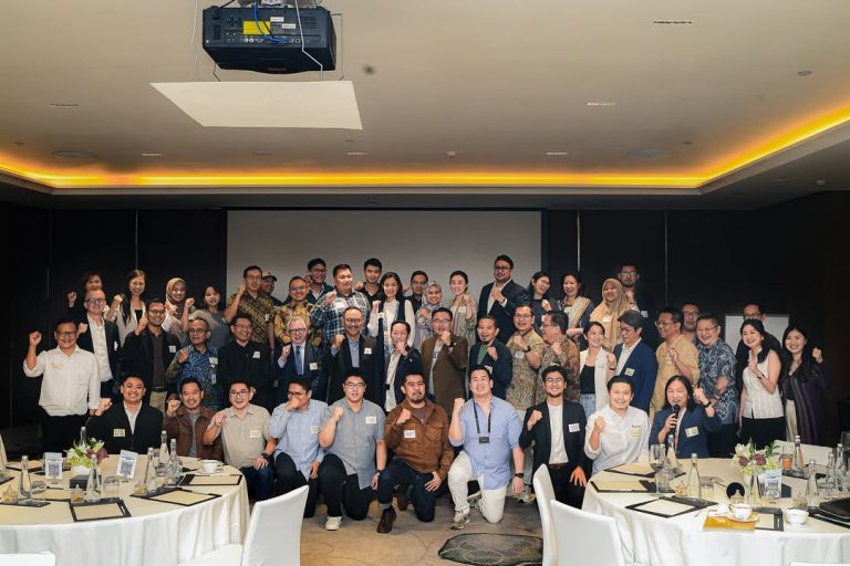 Big thanks to everyone who joined our dialogue on Urban Planning & Mobility with Dr. Marlon Boarnet and Prof. Bambang Susantono. Your presence made it unforgettable! (2)